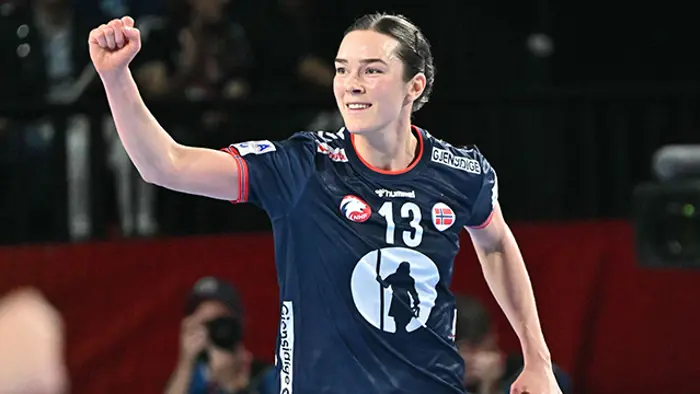 Norway's pivot #13 Kari Brattset Dale celebrates during the European Women's EHF EURO 2024 Handball Championship final match between Denmark and Norway in Vienna, Austria, on December 15, 2024. (Photo by Attila KISBENEDEK / AFP)