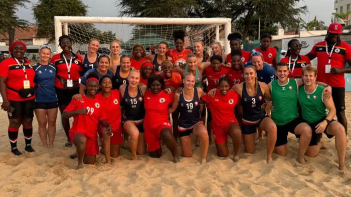 2025 Beach i Angola.jpg