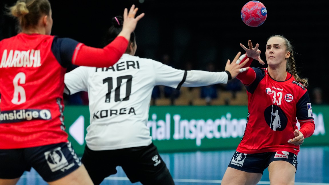 20251127 LKS VM NOR-KOR thale deila til maren aardahl foto beate oma dahle ntb 640 360.jpg