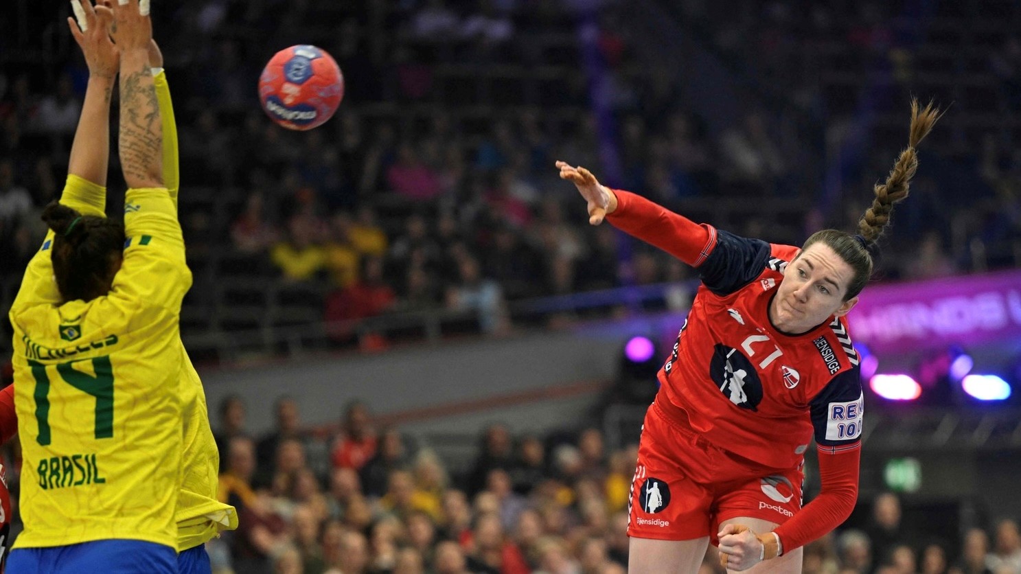 20251207 VM2025 LKS NOR BRA Ingvild Bakkerud foto INA FASSBENDER AFP ntb 640 360.jpg