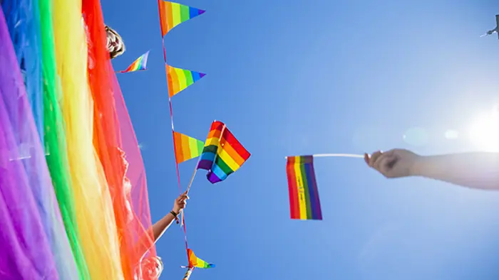 Oslo  20180630.
Regnbueflagget under Oslo Pride Parade som gikk fra Grønland til Spikersuppa.
Foto: Stian Lysberg Solum / NTB