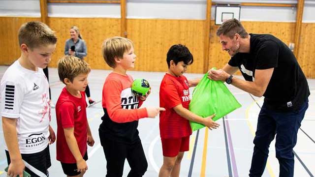 20211014 Bjarte-Myrhol-og-Holmen-G2012_2.jpg