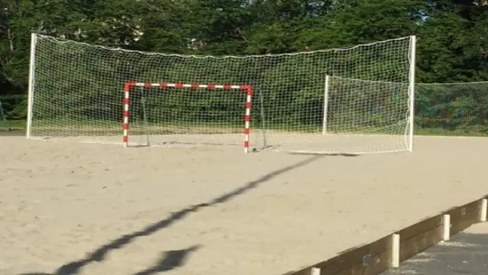 asker beach 640 360 ny.jpg