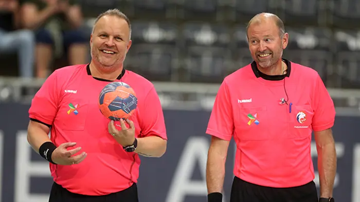 Tom Larsen, Jo Are Johannessen