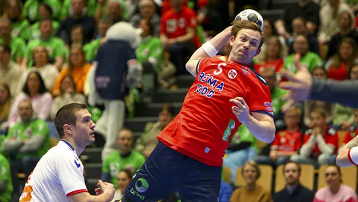 Bergen 20230312. 
Norges Sander Sagosen under EM-kvalifiseringskampen i håndball mellom Norge og Serbia.
Foto: Christoffer Andersen / NTB