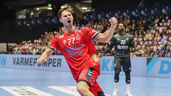 Norges Magnus Abelvik Rød under håndballandskampen mellom Norge og Portugal i Gjensidige Cup i Trondheim Spektrum torsdag.