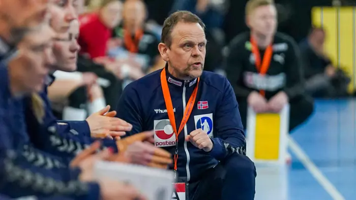 EINDHOVEN, NETHERLANDS - MARCH 2: coach Thorir Hergeirsson of Norway during the Golden League Women  match between Norway and Denmark at Indoor Sportcentrum Eindhoven on March 2, 2023 in Eindhoven, Netherlands (Photo by Henk Seppen/Orange Pictures)