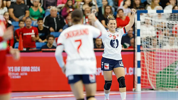 20231011 Nora Mørk Jubler.jpg