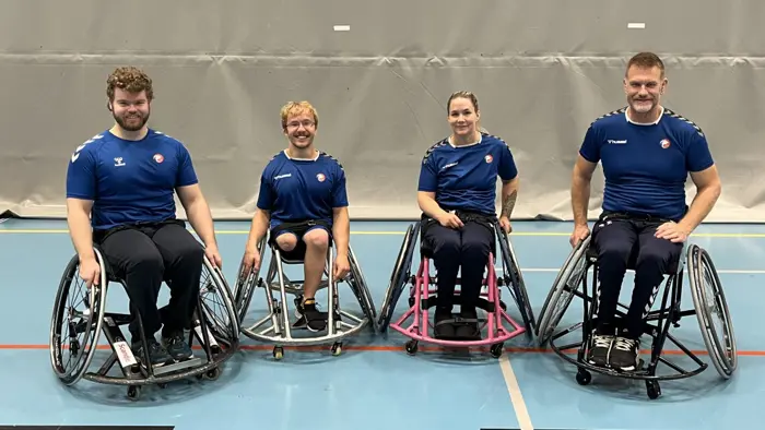 2025 Rullestollandslaget samling Oslo 2 foto nhf.jpg