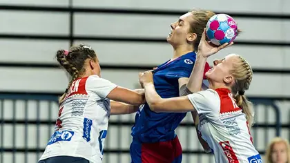 Russland ble for sterke i avslutningskampen