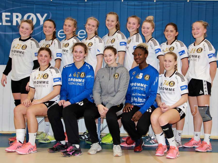 Aker Topphåndball Jenter 18 2017-18