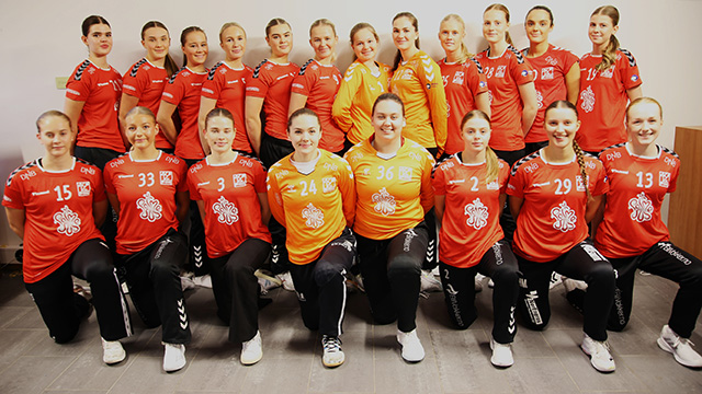 2024 ler&oslash;yserien Ak-28 J18.JPG