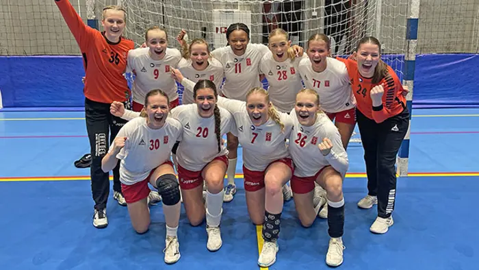 20221222 Larvik HK J20 NM Junior.jpg