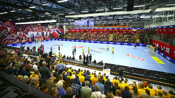 Arendal 20230226. 
Sør amfi under finalen for kvinner mellom Sola og Vipers Kristiansand under NM i Håndball søndag.
Foto: Christoffer Andersen / NTB
