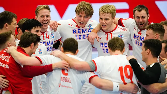 Arendal 20240224. 
Kolstad jubler etter seier i første semifinale for herrer i NM i håndball mellom Haslum og Kolstad i Sør Amfi.
Foto: Beate Oma Dahle / NTB