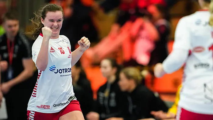 Arendal 20240225. 
Larviks Guro Ramberg under bronsefinalen for kvinner i NM i håndball mellom Larvik og Sola i Sør Amfi.
Foto: Beate Oma Dahle / NTB