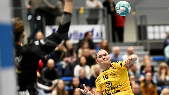 Maja Magnussen, Sola.