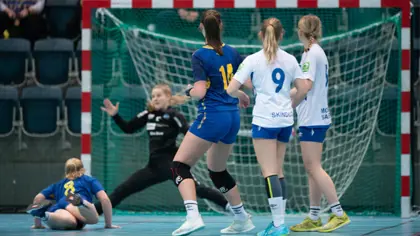 Ungdomshåndballen er klassene  13-20 år