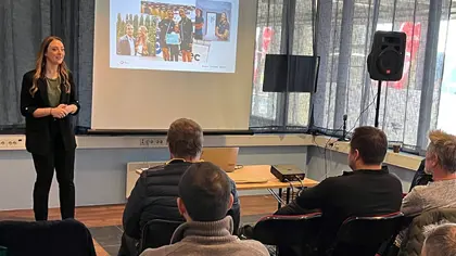 Dommersamling under Håndballseminaret