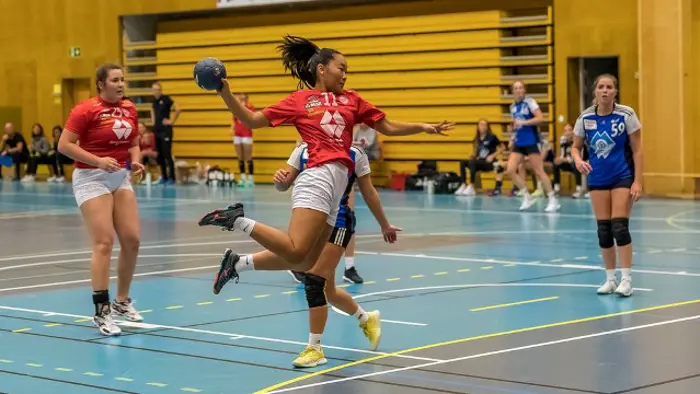 AKSLA - VESTNES-4692-XL_640x360.jpg