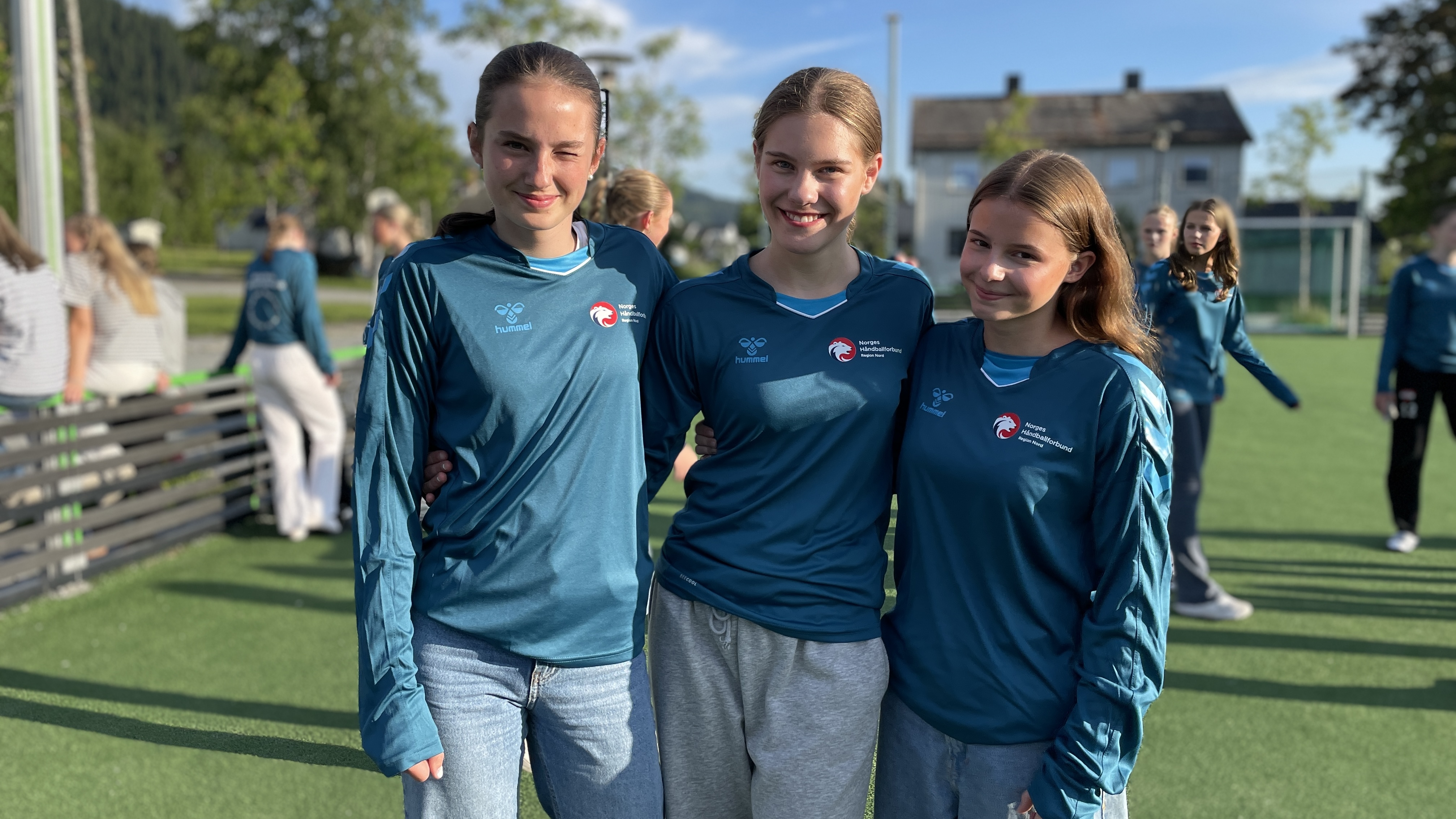 Jentetrio RTS23 640x360.jpg