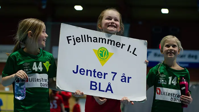 Barnehåndball_4er_3.jpg