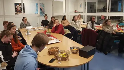 En innholdsrik dommerkveld