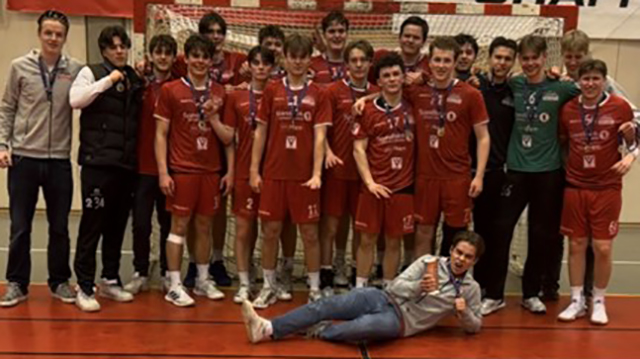 240407 Gutter junior Finale N&oslash;tter&oslash;y Elite GULL.jpg