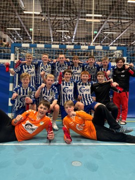 N&aelig;rb&oslash; vinner ungdosmskole .jpg