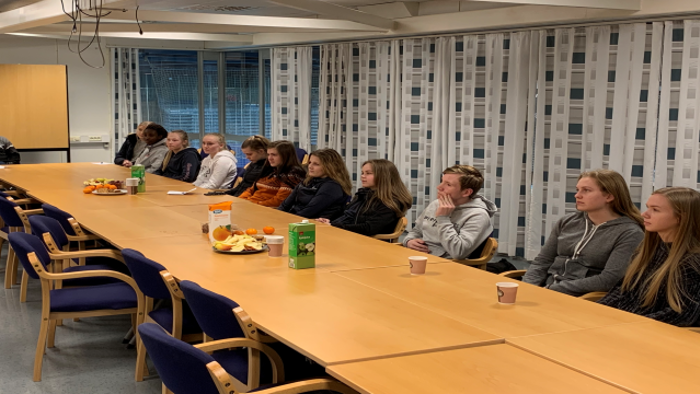 Temakveld dommere 2 Stavanger 6 mars2019.png