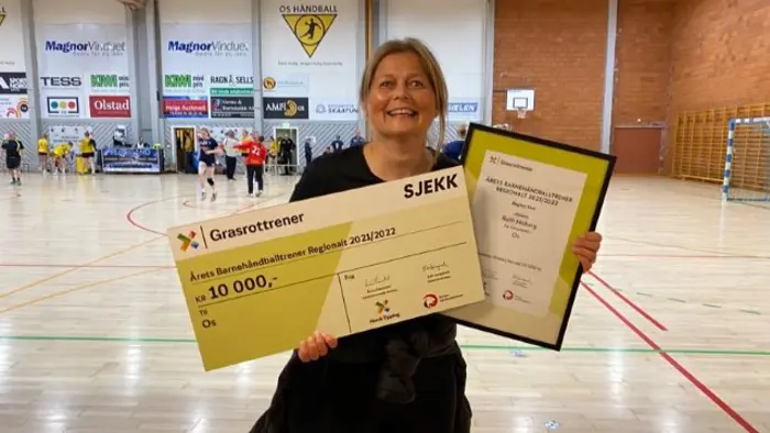 Årets barnehåndballtrener region vest 2022.jpg